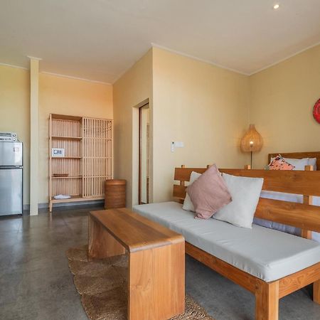 Ellisani Bali Apartment Canggu  Bagian luar foto