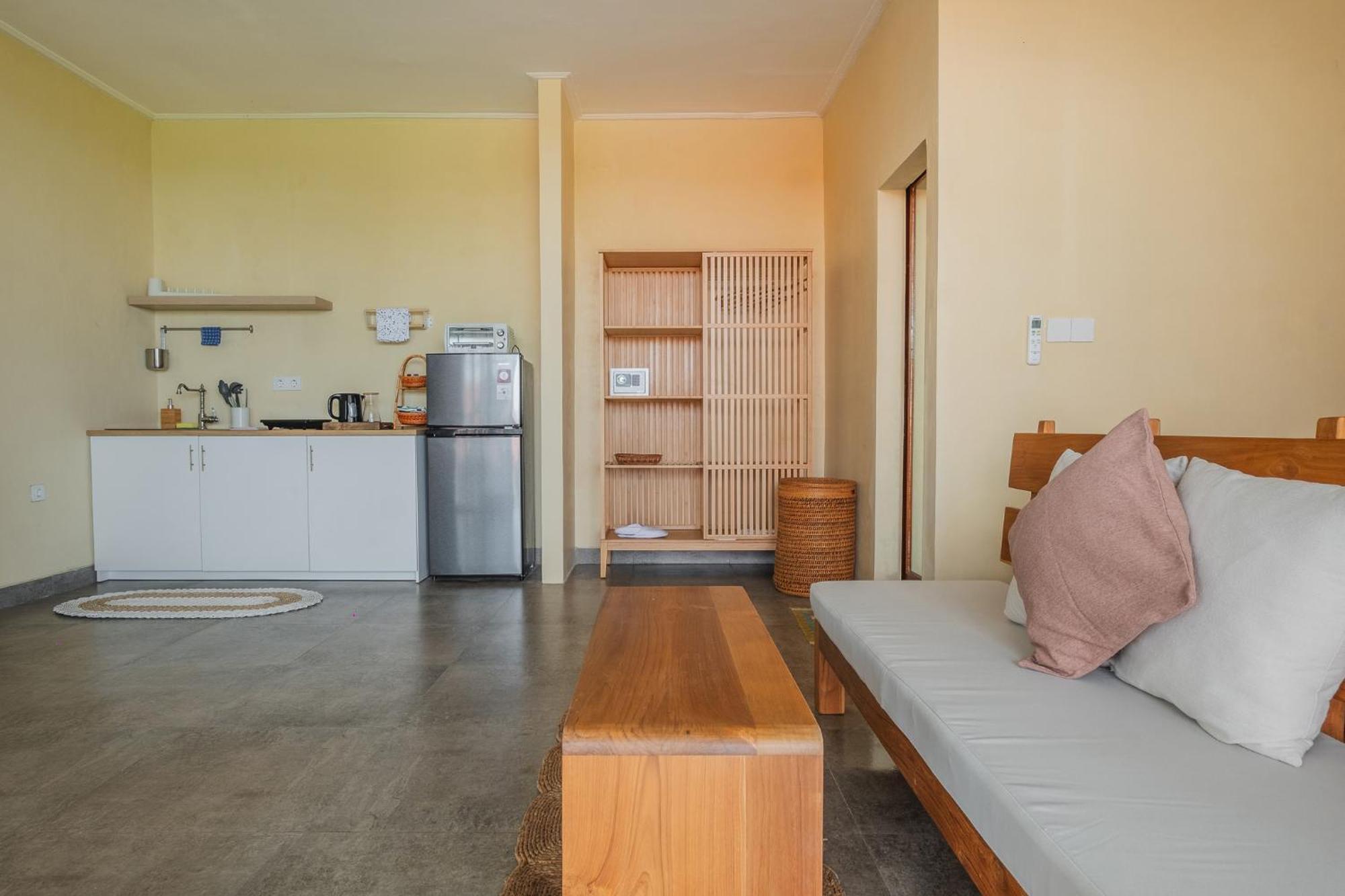 Ellisani Bali Apartment Canggu  Ruang foto