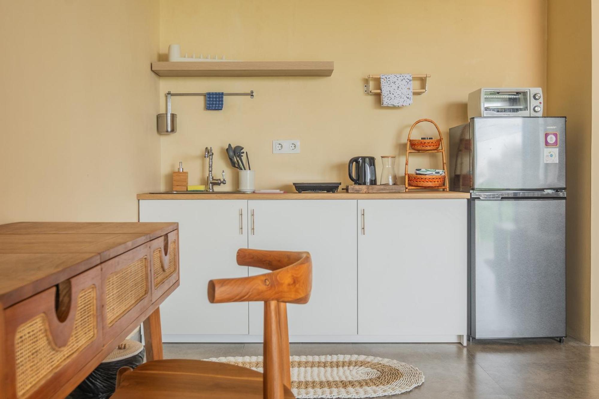 Ellisani Bali Apartment Canggu  Ruang foto